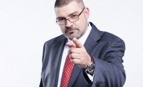 Omul din spatele campaniei fake news cu Simona Halep cere azil politic ‘de teama statului paralel’