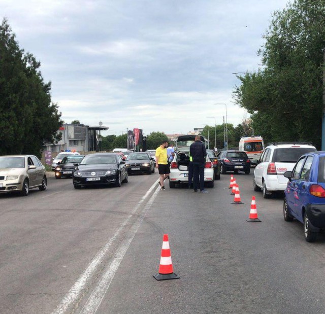ACCIDENT RUTIER pe Aurel Vlaicu: un minor a fost rănit!