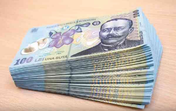 Deficitul bugetar urcă la 0,88% din PIB la 5 luni, de aproape 4 ori mai mare faţă de 2017