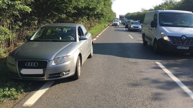 A traversat prin loc nepermis, pe DN39, în apropiere de Lazu
