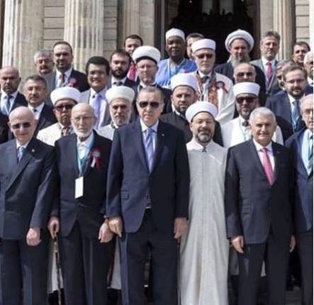 Şeful Cultului Musulman din România, invitat la recepţia organizată de Recep Erdogan la instalarea pe funcţia de preşedinte
