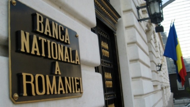 ROBOR la 3 luni scade la 3,15%; indicele la şase luni creşte uşor la 3,24%