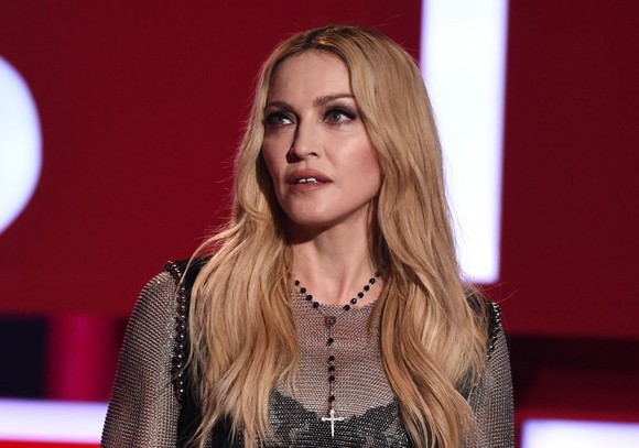Madonna sărbătoreşte în Maroc împlinirea a 60 de ani