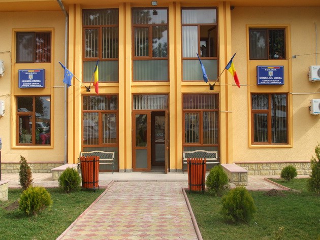 Ajutor financiar pentru două familii din Băltăgeşti, acordat de Consiliul Local Crucea
