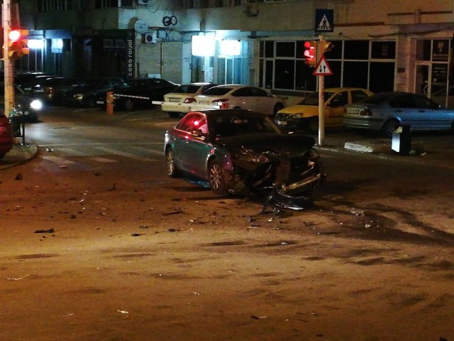 ACCIDENT în Constanța între un Audi și un BMW: trei femei au fost rănite VIDEO