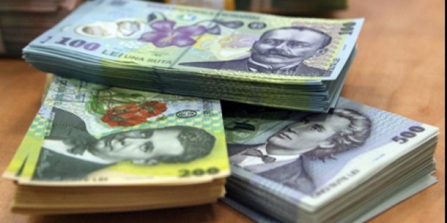 CE: Creştere de 4,5% pentru economia românească în 2018 şi deficit bugetar de 3,4% din PIB