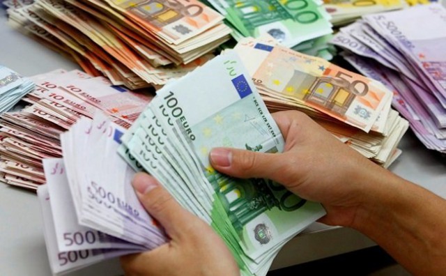 Investiţiile străine directe, în creştere cu 17,6%, în primele cinci luni din 2018