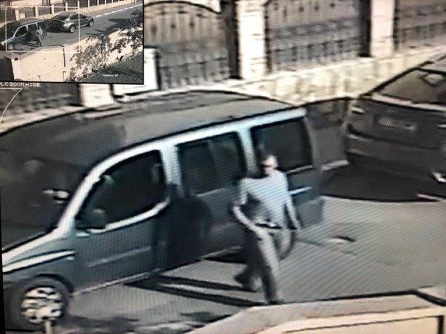 Apelul unui constănțean: ATENŢIE la această maşină! Anunţaţi dacă o vedeţi dând târcoale!