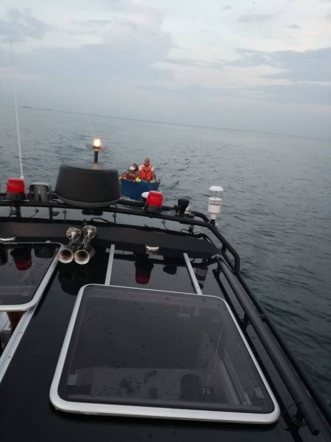 Patru persoane, salvate de ISU Dobrogea de pe o barcă în derivă!
