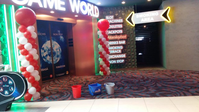 VIDEO! Plouă DIN NOU în City Park Mall Constanța