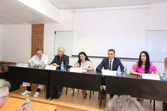 Miniştrii Pintea şi Teodorovici promit spital regional la Constanţa, până la finele lui 2020. Spitalul de pediatrie - sub semnul întrebării