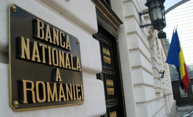 Indicele ROBOR la 3 luni a coborât miercuri la 3,04% pe an