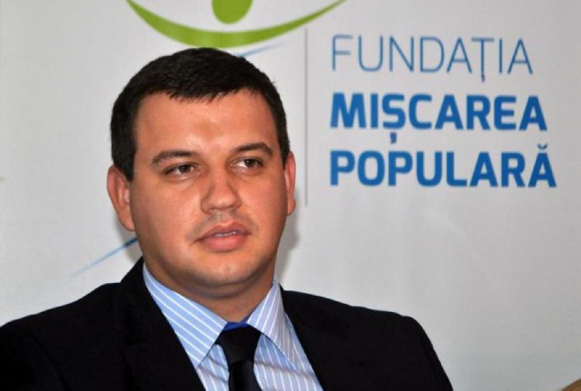 Tomac: PSD va fi credibil cu referendumul privind familia când va fi de acord cu reducerea numărului de parlamentari la 300