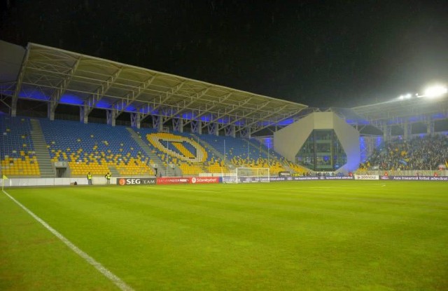 Când vor reveni spectatorii pe stadioane? Ce spun oficialii LPF