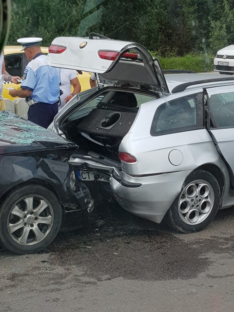 Accident rutier la ieşirea din Constanţa, lângă Dedeman 