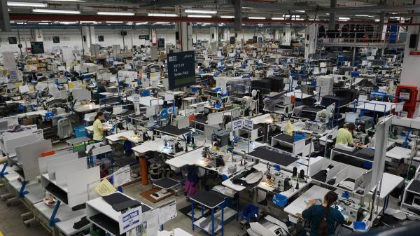 Eurostat: România, în rândul statelor membre UE în care preţurile producţiei industriale au crescut în iunie