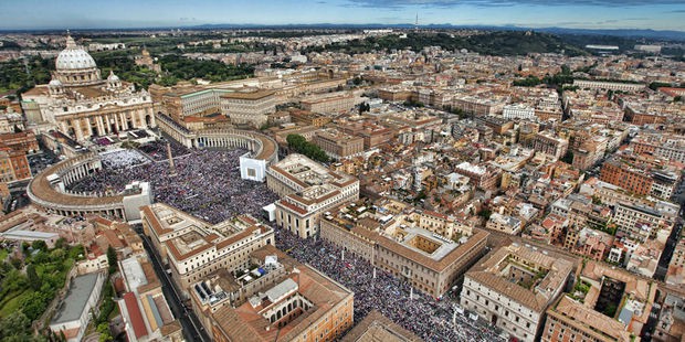 Coronavirus - Vaticanul anunţă primul caz de infectare