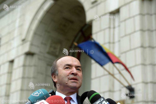 Toader despre o eventuală punere sub acuzare a președintelui: ‘Este treaba procurorilor și nu a unui ministru’