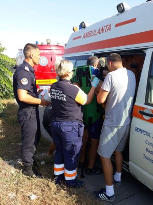 Un bărbat a căzut de pe stabilopozi, în Portul Constanţa! VIDEO