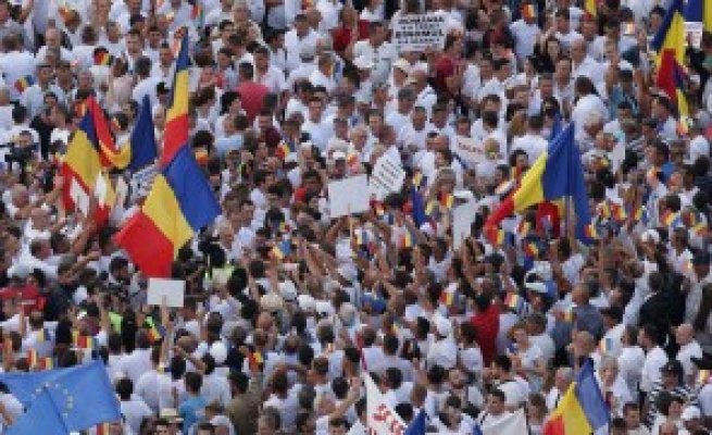 Codrin Ştefănescu devăluie că se doreşte un nou 'miting uriaş' al PSD, ca răspuns la adunarea diasporei