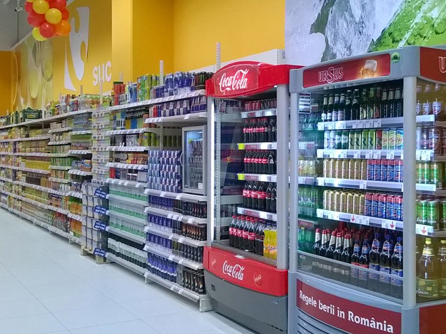 Piaţa băuturilor răcoritoare va depăşi în acest an pragul de 6 miliarde lei; profitul va trece de 844 milioane lei