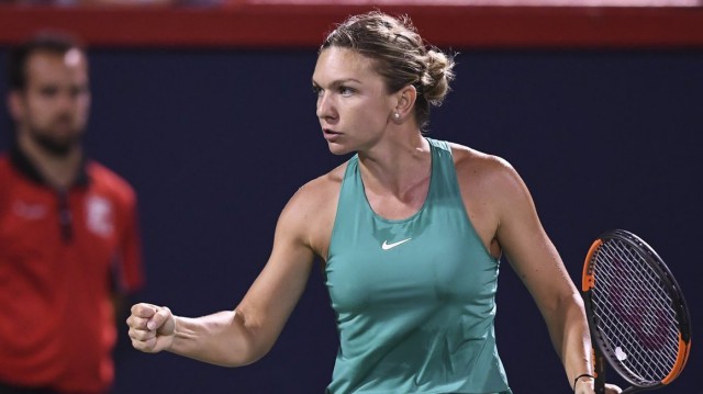 Simona Halep o învinge pe Ashleigh Barty şi se califică în sferturi!