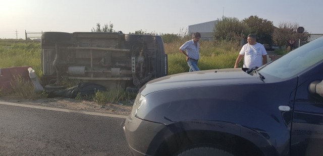 S-a RĂSTURNAT cu mașina pe DN3, la intrare în Constanța!