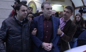 Parchetul General a deschis un dosar penal pe numele lui Darius Vâlcov, după ce acesta a publicat protocolul secret dintre Ministerul Public și SRI