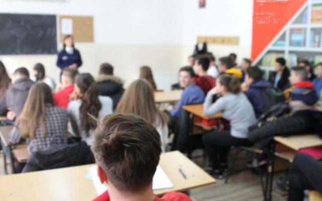 Consiliul Județean Constanța, dat în judecată de asociațiile de elevi și studenți!
