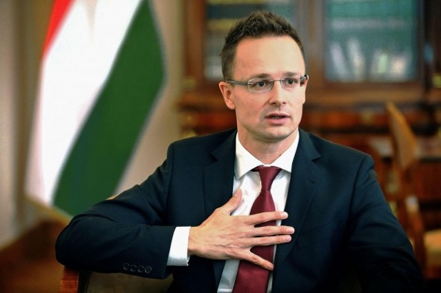 Peter Szijjarto: În Bazinul Carpatic există exemple pozitive şi negative privind respectarea drepturilor minorităţii maghiare