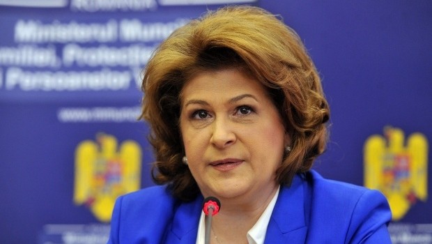 Rovana Plumb, ministru interimar al Educației