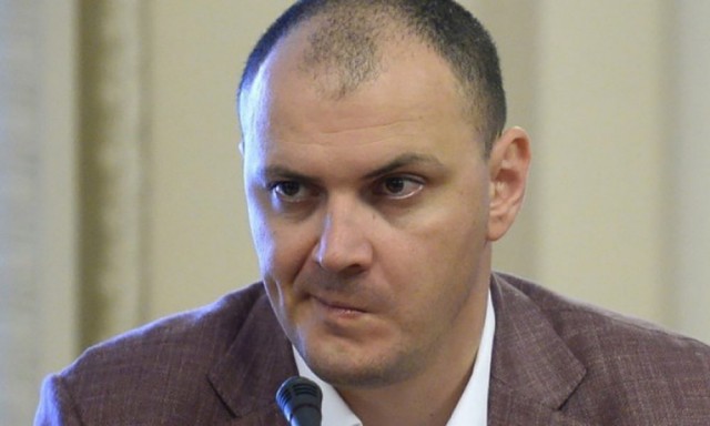 Sebastian Ghiță dă consultanță politică, de la Belgrad, pentru europarlamentare