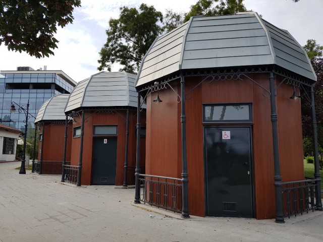Ce spune Decebal Făgădău despre toaletele publice de 150.000 de euro, din Parcul Arheologic