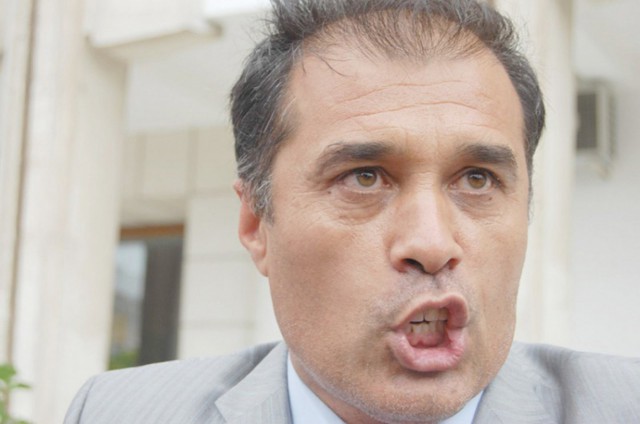 Firma prin care fostul primar Cati Hristu a ţepuit zeci de firme şi persoane a dat, OFICIAL, FALIMENT. Printre victime, şi un fost coleg de partid