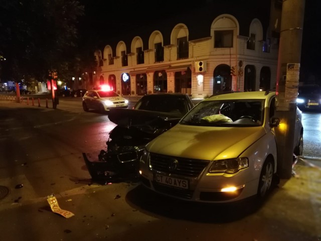 Un alt ACCIDENT TERIBIL în INTERSECȚIA în care au MURIT doi tineri! VIDEO
