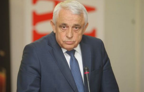 Persoanele care găsesc mistreţi morţi primesc un stimulent de 225 de lei; pentru porcii domestici, 65 de lei