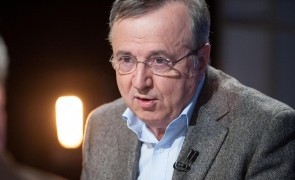Ion Cristoiu îl acuză pe Klaus Iohannis că urmărește fraudarea alegerilor prezidențiale