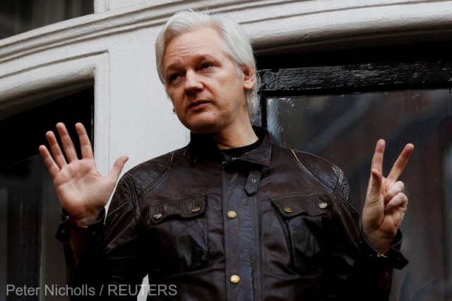 Julian Assange, condamnat la 50 de săptămâni de închisoare de un tribunal londonez