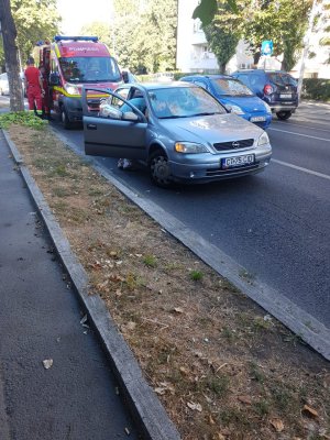 Accident rutier pe bulevardul Ferdinand: un pieton a fost rănit!