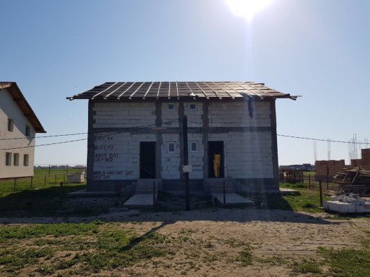 BIG BUILD. În luna octombrie se construiesc 8 case în 5 zile, la Cumpăna!