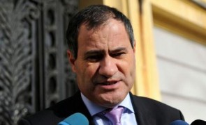 Plenul reunit al Parlamentului a votat numirea lui Marian Neacşu la ANRE