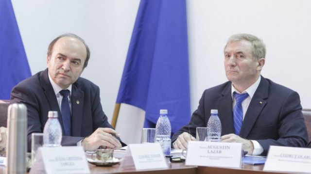 Tensiuni între Lazăr și Tudorel Toader: Inspecția Judiciară sesizată în cazul Adinei Florea; audierea amânată!