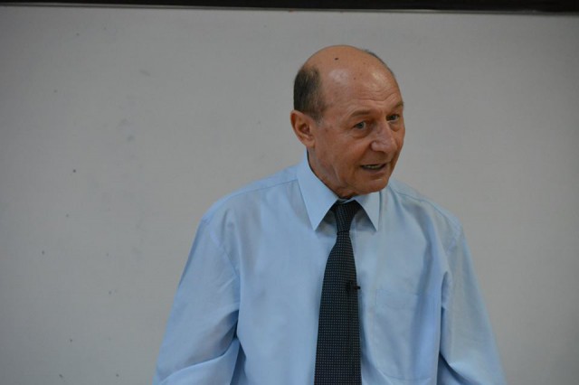 Traian Băsescu despre Ordonanța numărul 9 din învățământ: ‚Se încearcă o politică agresivă de deromânizare și de maghiarizare’