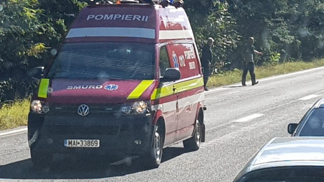 Accident rutier la ieșire din Medgidia. Un OCTOGENAR a ieșit pe câmp cu mașina