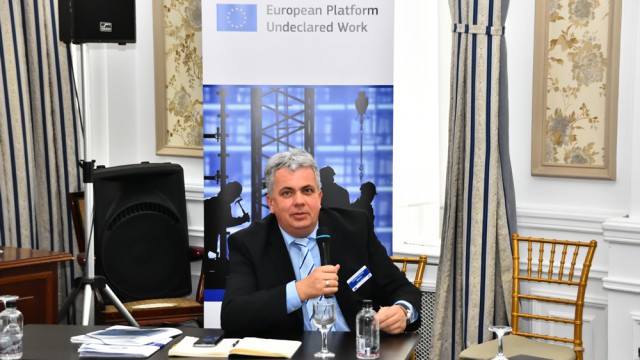 Amenzi de peste 1,6 milioane euro, aplicate de Inspecţia Muncii în urma controalelor din perioada 17-28 septembrie