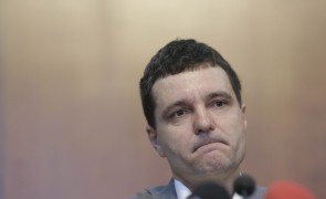 Nicușor Dan se leapădă de Dacian Cioloș: 'Între el şi Iohannis, permiteţi-mi să-l aleg pe Iohannis'