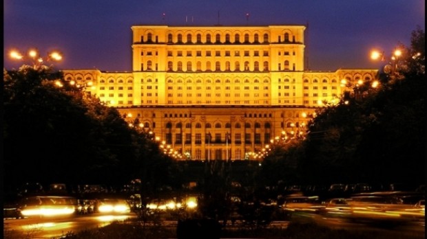 Senatorii au cheltuit aproape 2 milioane de lei pe deplasări externe, epuizând bugetul pentru acest an