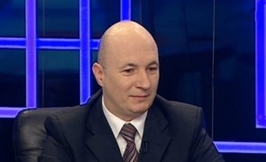 SCANDAL în PSD. Contraatac la Firea: Codrin Ştefănescu s-a întâlnit cu oamenii primarului general