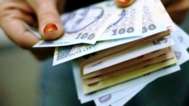 AOAR: Majorarea salariului minim pe economie de la 1 noiembrie 2018 este o măsură populistă şi arbitrară