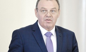 Ministrul Transporturilor, replică, după criticile venite din partea transportatorilor: taxează o problemă a sistemului